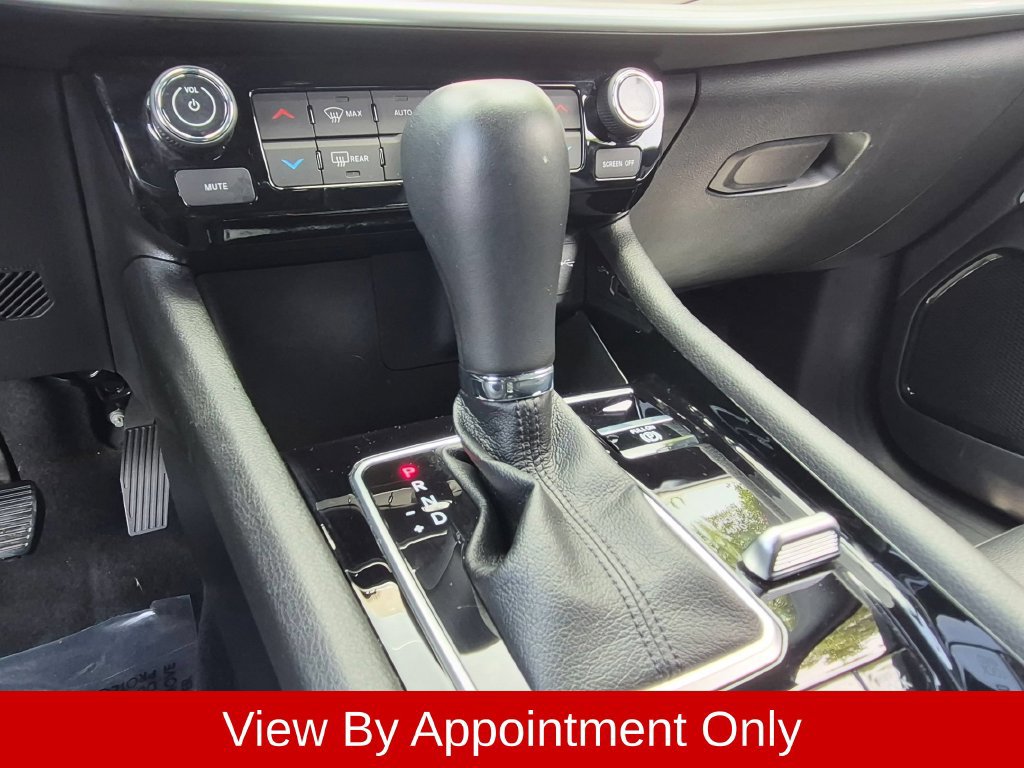 Used 2025 Jeep Compass Limited AWD/4WD image 16