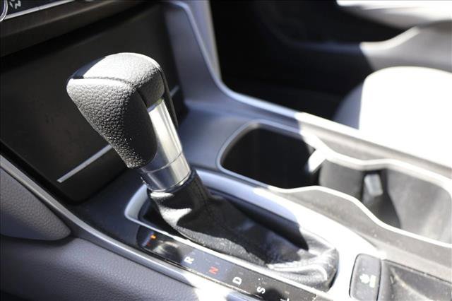 Used 2018 Honda Accord EX image 20
