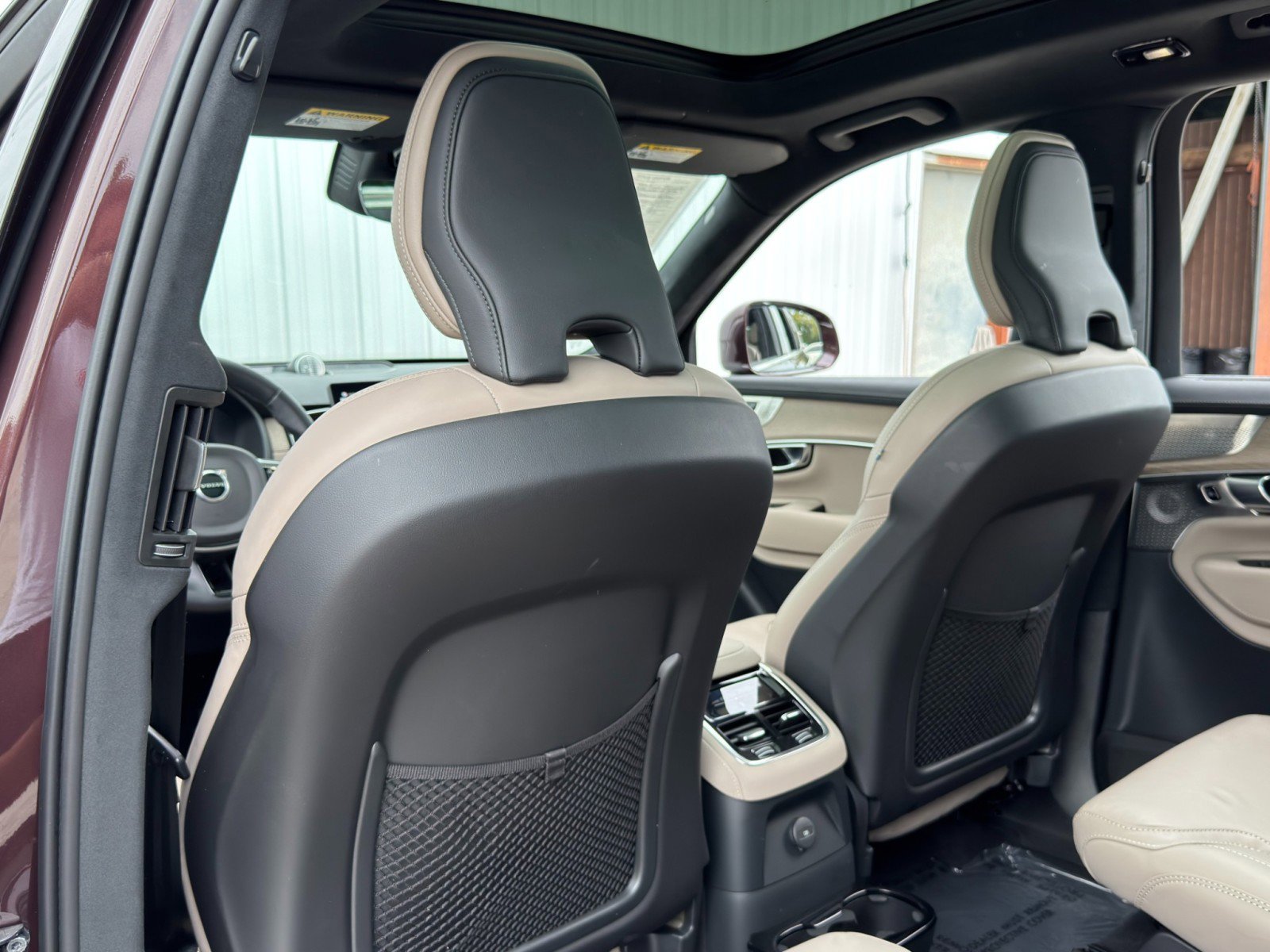 Used 2025 Volvo XC90 T8 Ultra image 39