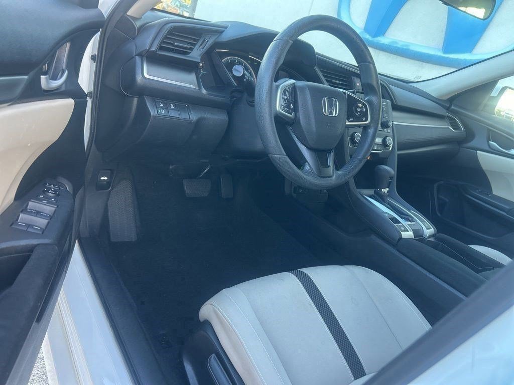 Used 2020 Honda Civic LX image 5