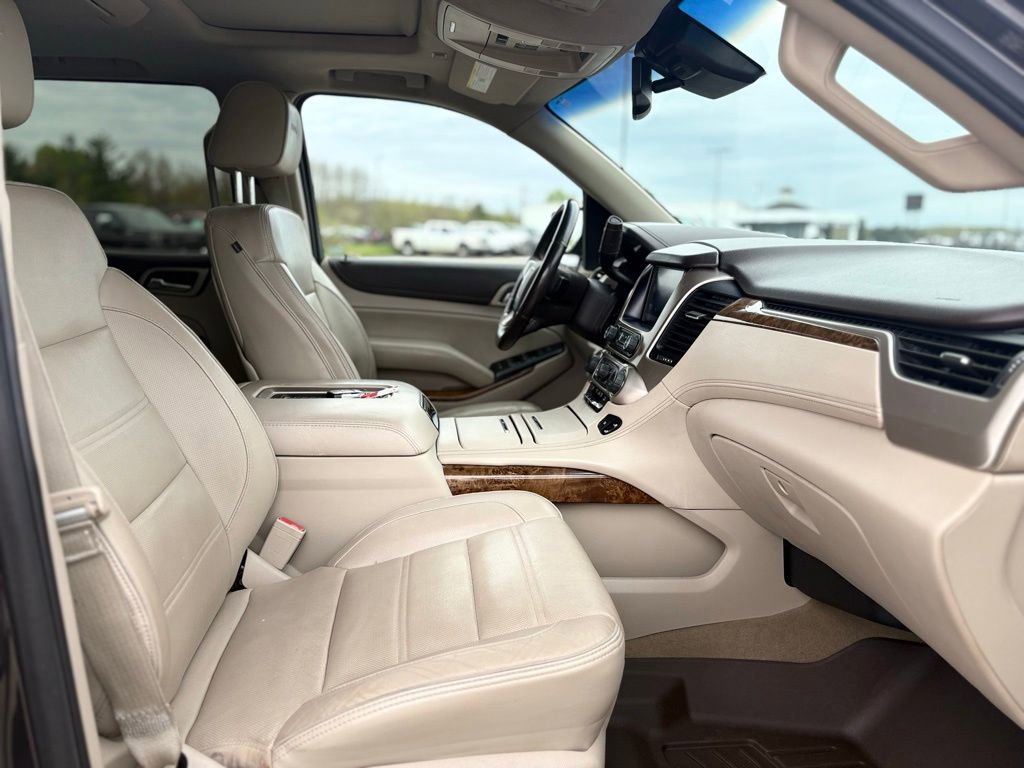 Used 2015 GMC Yukon XL Denali w/ Premium Package AWD/4WD image 27