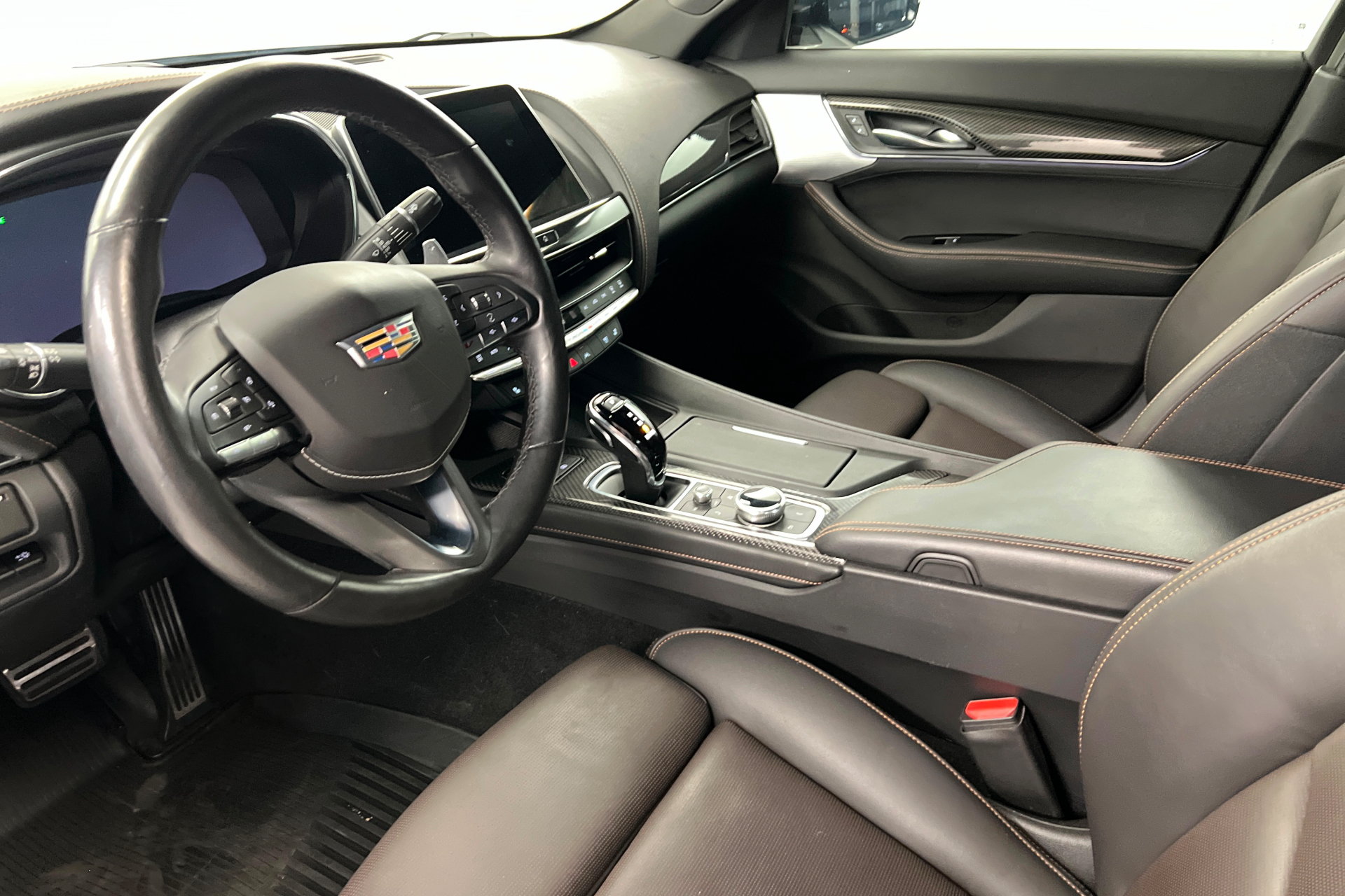Used 2023 Cadillac CT5 V w/ Premium Package AWD/4WD image 16