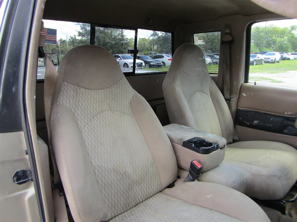 Used 2002 MAZDA B-Series Pickup 2WD Cab Plus B3000 image 7