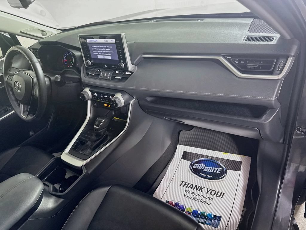 Certified 2019 Toyota RAV4 XLE Premium w/ Advanced Technology Package AWD/4WD image 28