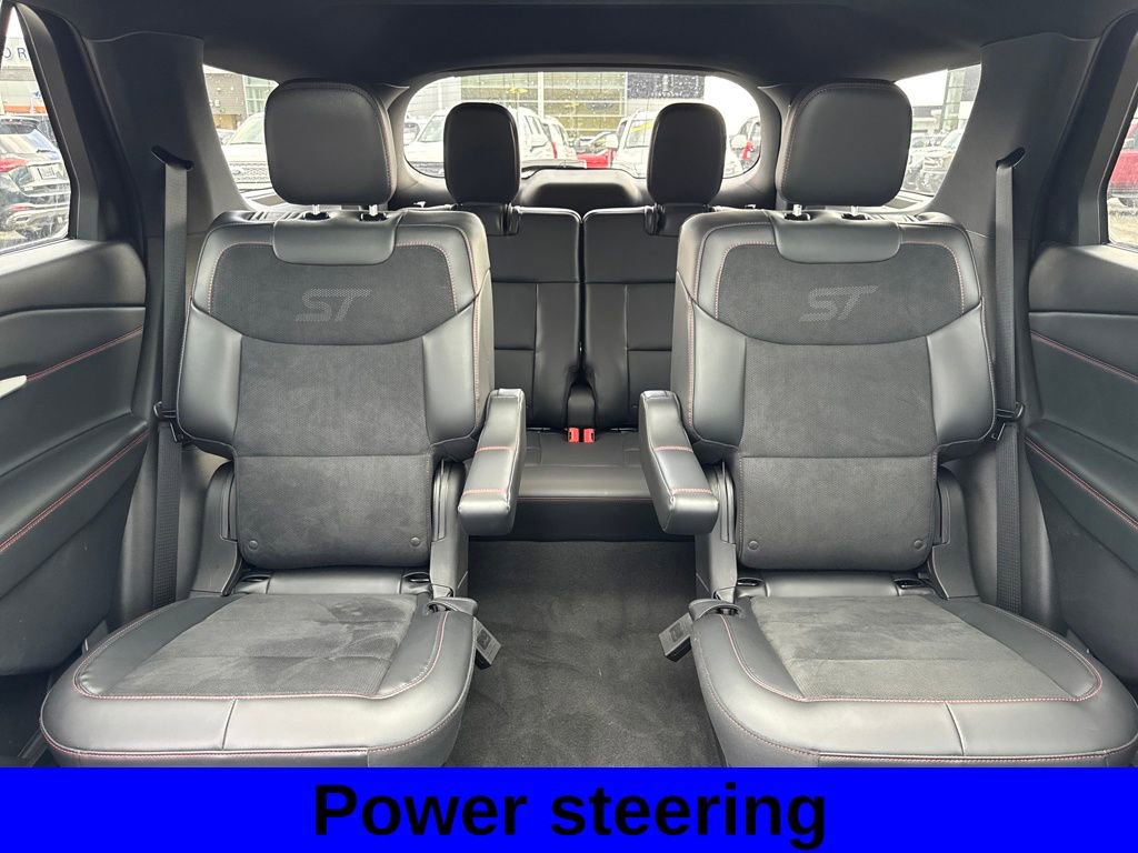 Used 2025 Ford Explorer ST w/ Sun And Sound Package image 14