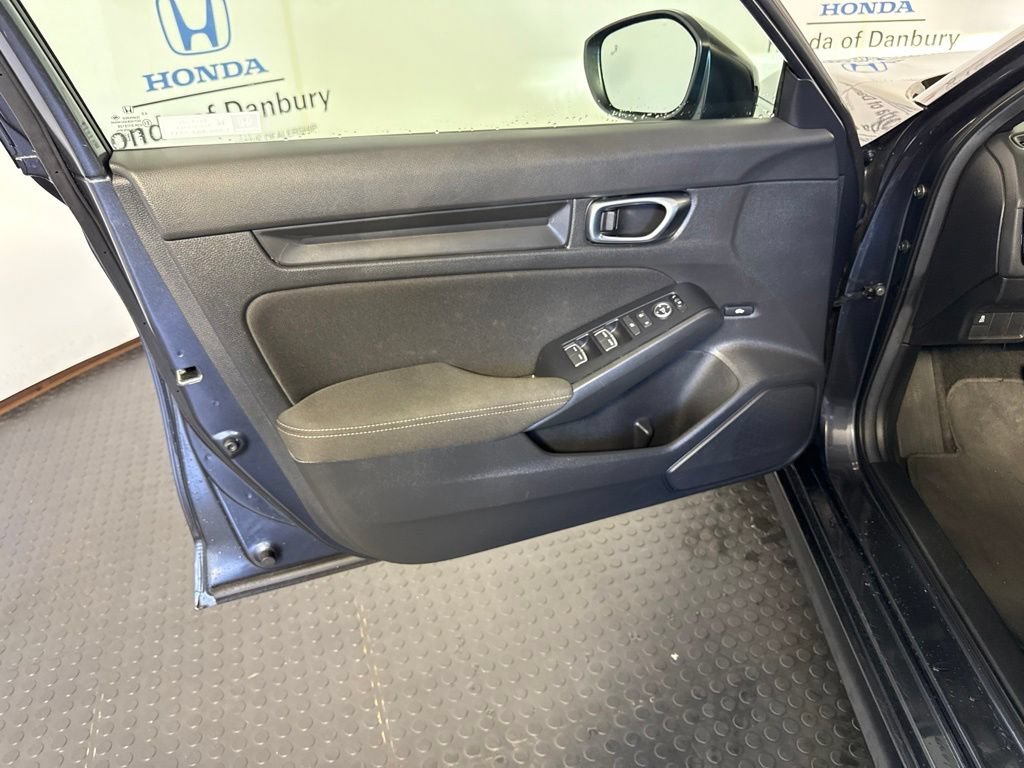 Used 2025 Honda Civic Sport image 14