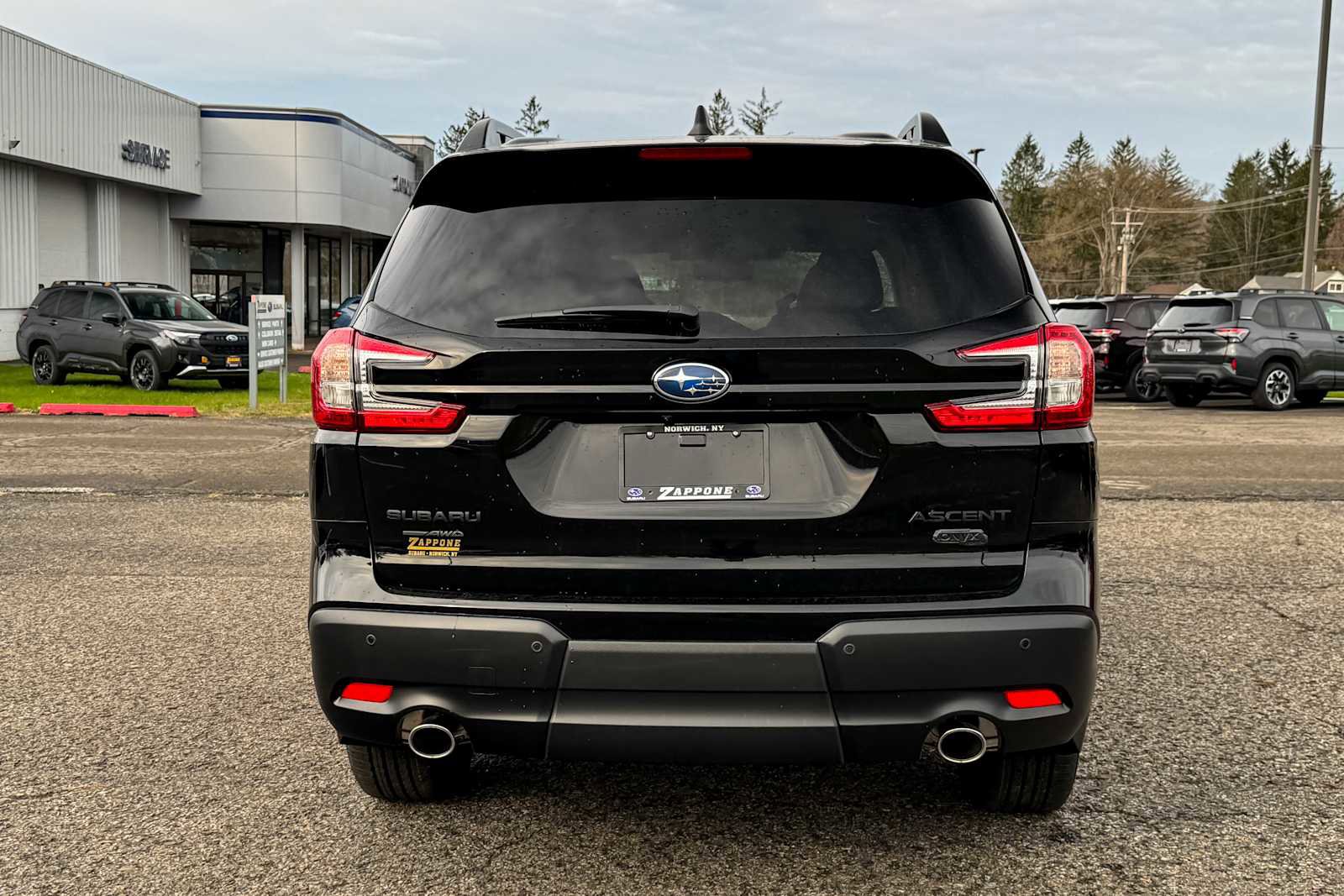 New 2026 Subaru Ascent Bronze Edition w/ Onyx Package AWD/4WD image 4
