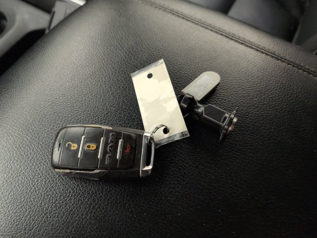 Used 2019 RAM 1500 Big Horn AWD/4WD image 38