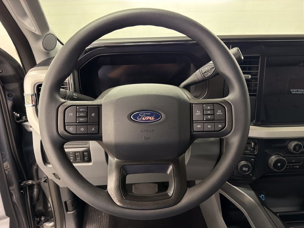 New 2027 Ford F350 XLT w/ XLT Premium Package AWD/4WD image 17