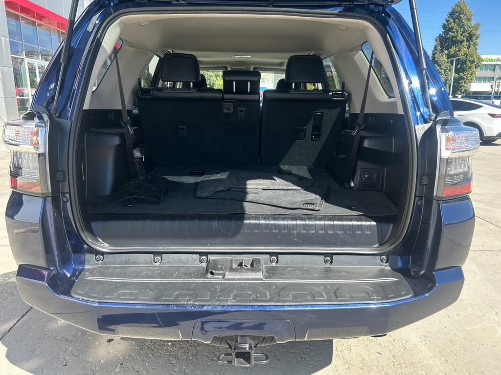 Certified 2024 Toyota 4Runner SR5 Premium w/ Moonroof Package AWD/4WD image 15