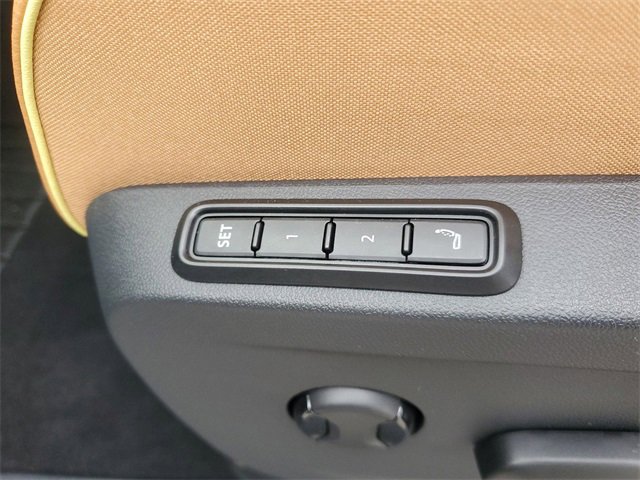 New 2025 Volkswagen ID. Buzz Pro S image 21