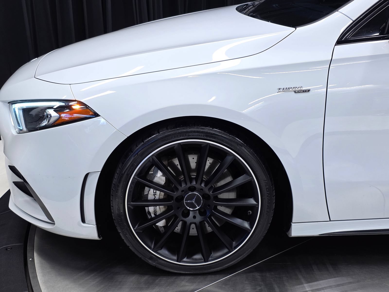 Used 2021 Mercedes-Benz A 35 AMG 4MATIC image 4