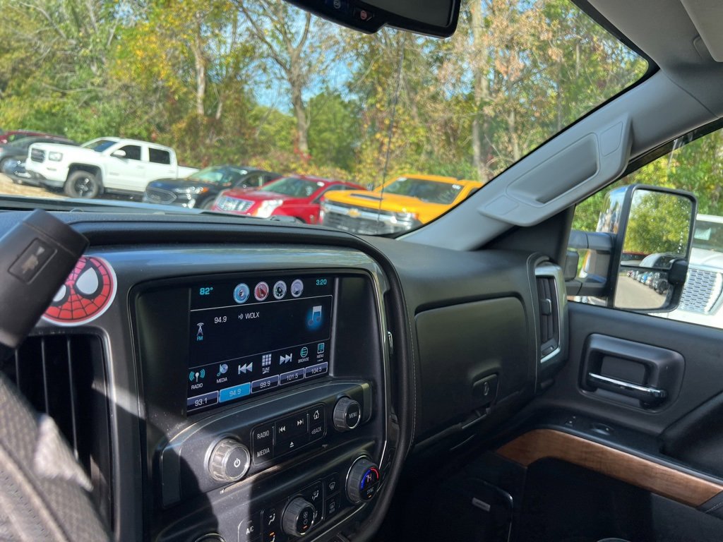 Used 2017 Chevrolet Silverado 1500 LTZ w/ Sport Package image 22