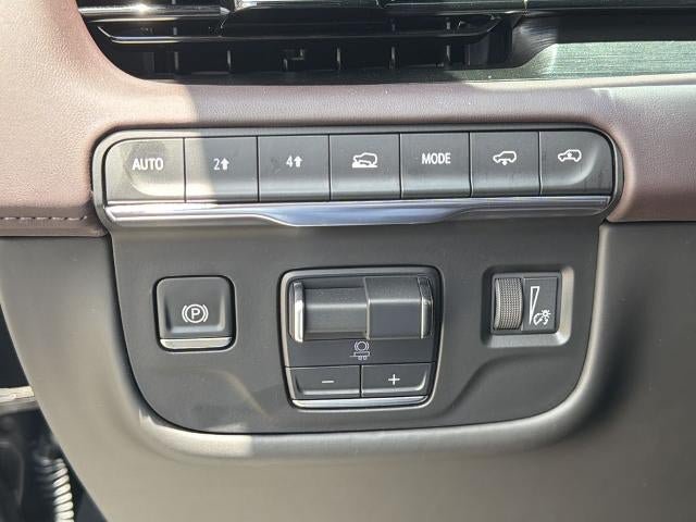 Certified 2024 Cadillac Escalade Sport Platinum AWD/4WD image 36