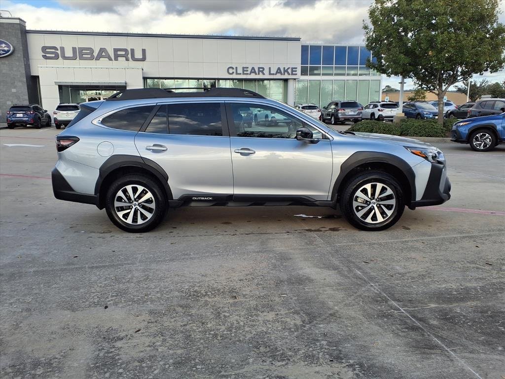 Certified 2025 Subaru Outback Premium image 19