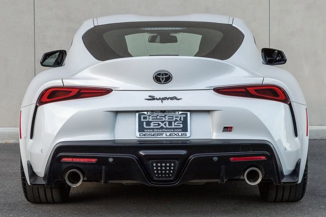 Used 2025 Toyota Supra Premium w/ Driver Assist Package image 4