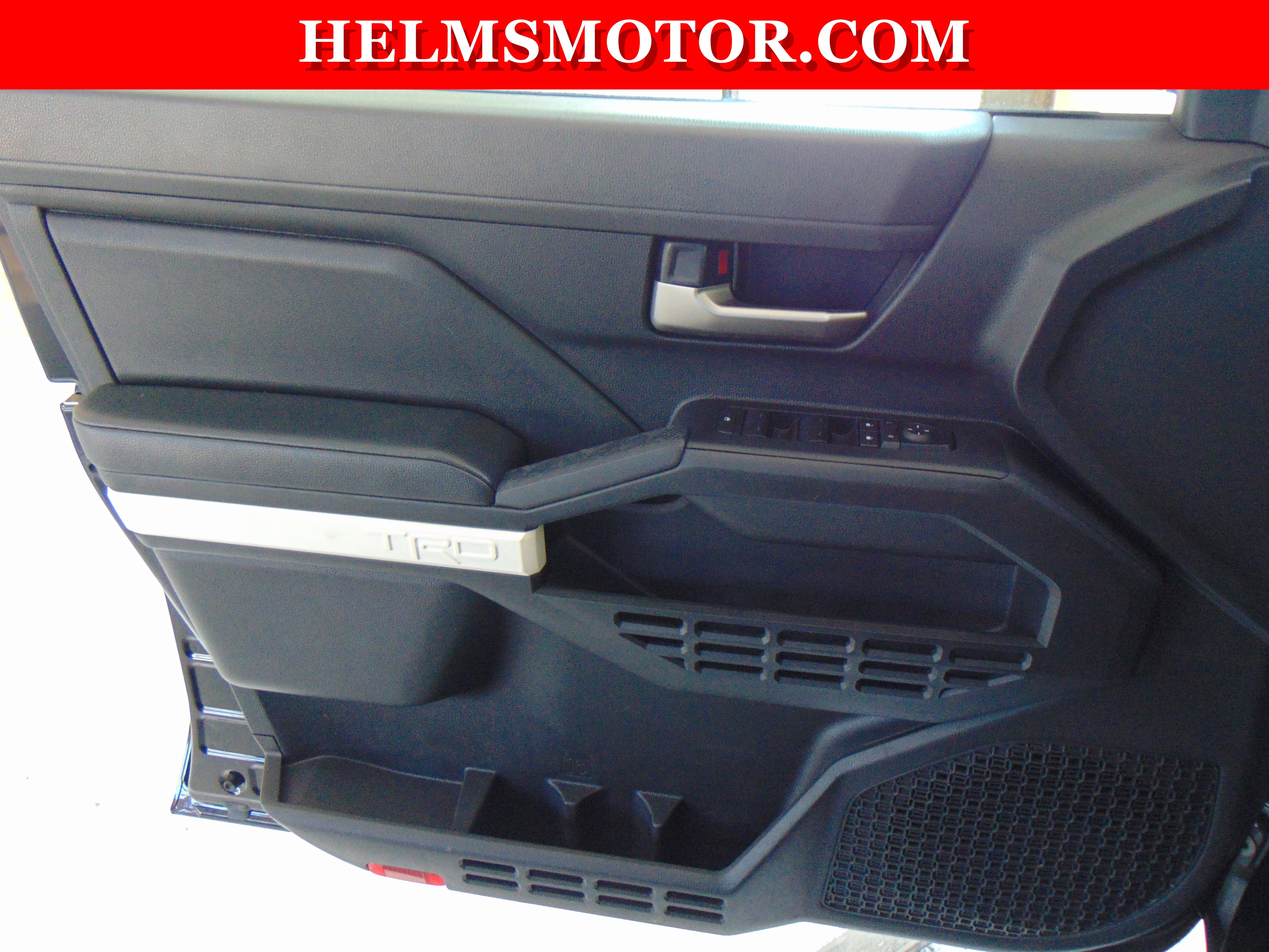 Used 2024 Toyota Tacoma TRD Off-Road image 20