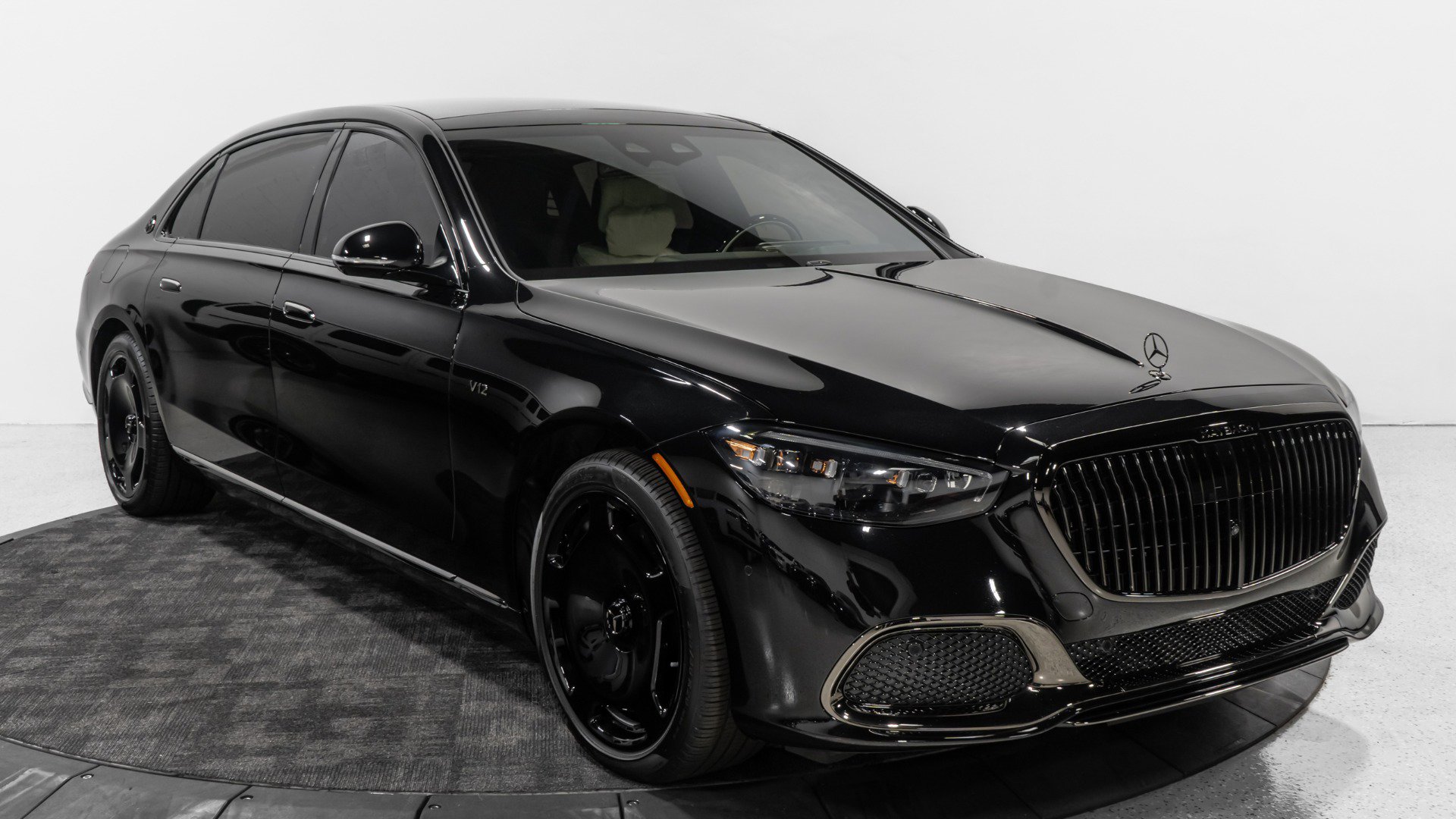 Used 2024 Mercedes-Benz Maybach S 680 4MATIC image 12