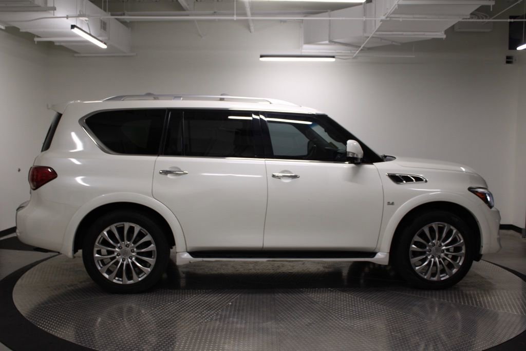 Used 2016 INFINITI QX80 4WD w/ 22" Wheel Package image 8