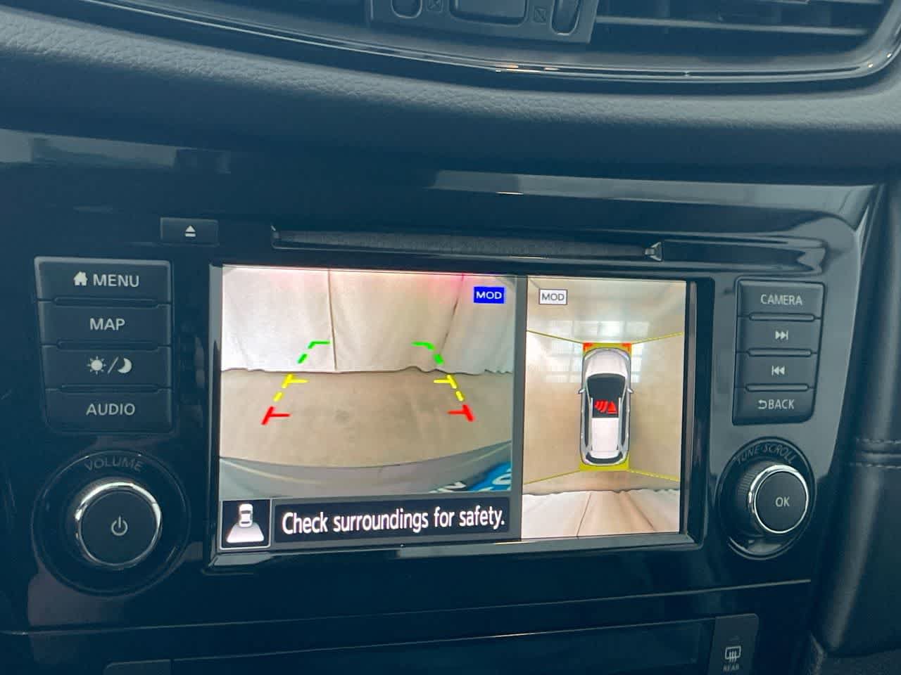 Used 2019 Nissan Rogue SL AWD/4WD image 17