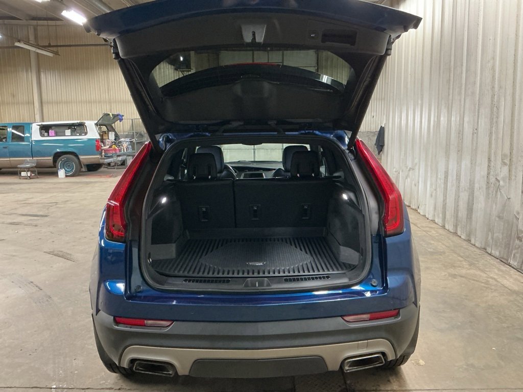 Used 2019 Cadillac XT4 Premium Luxury image 7