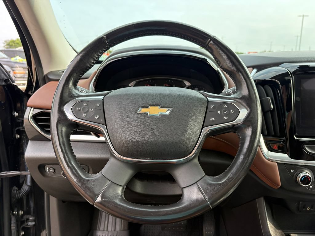 Used 2019 Chevrolet Traverse High Country w/ LPO, 'HIT The Road' Package AWD/4WD image 15