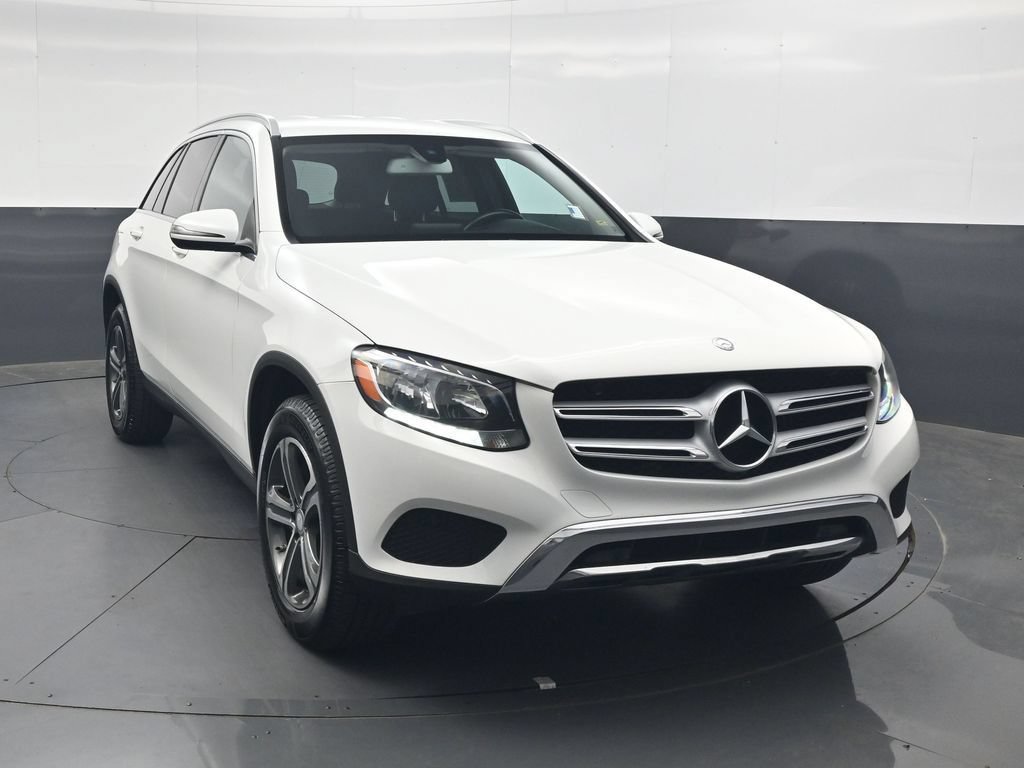 Used 2016 Mercedes-Benz GLC 300 image 2