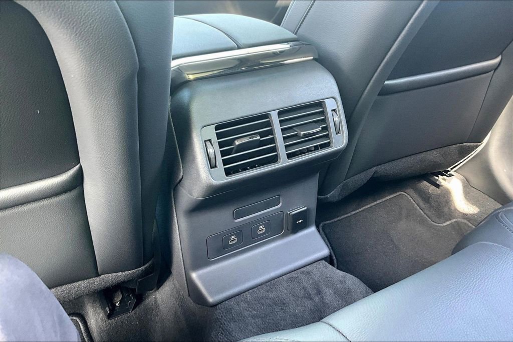 Certified 2026 Land Rover Range Rover Velar S AWD/4WD image 10