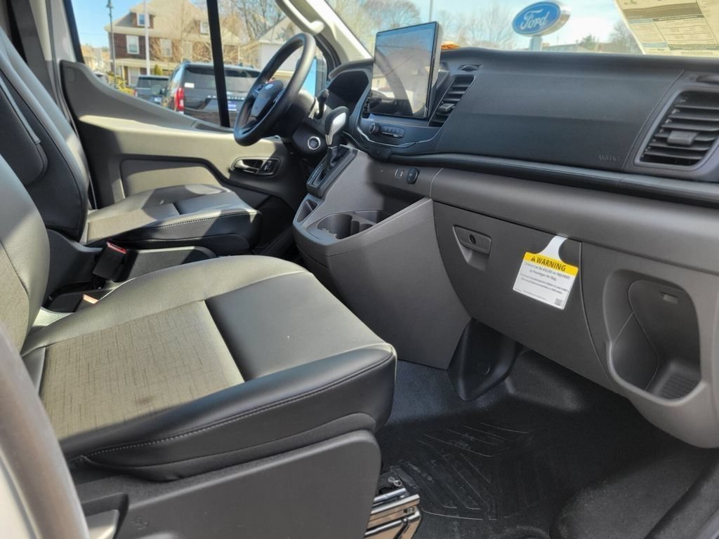 New 2026 Ford Transit 250 Low Roof AWD image 8