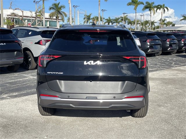 New 2026 Kia Sportage EX image 4