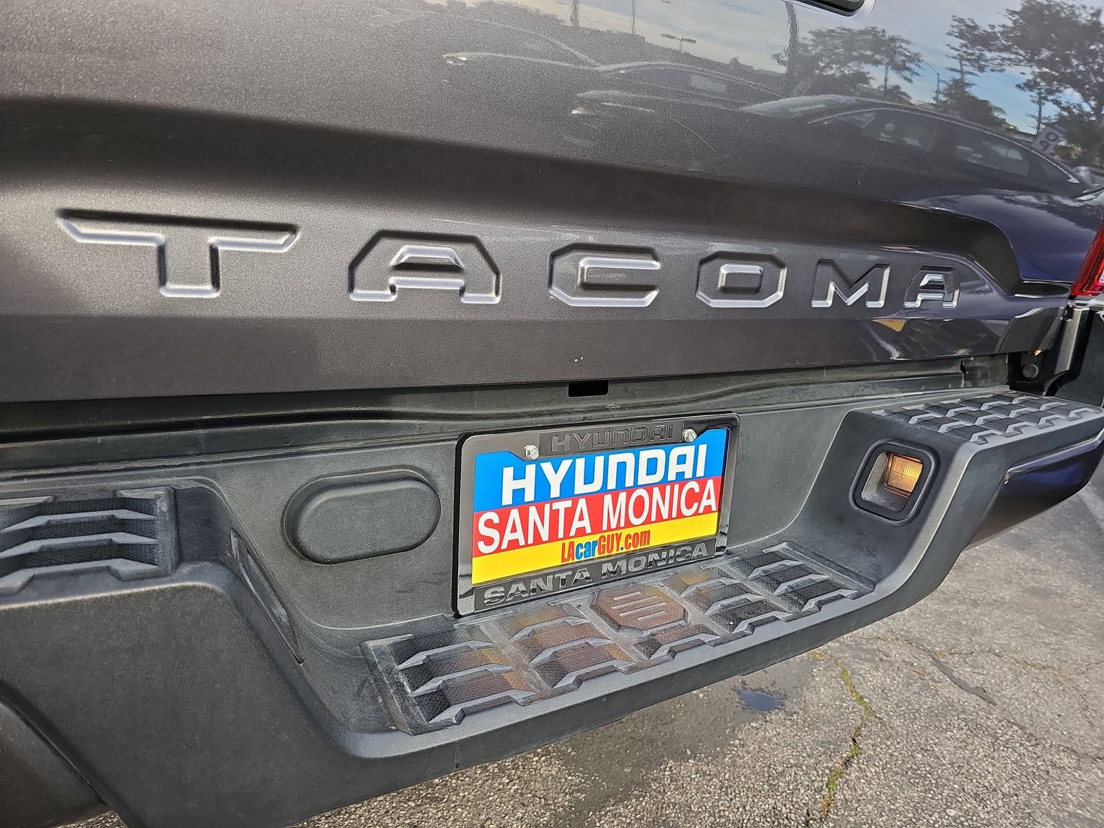 Used 2022 Toyota Tacoma SR w/ SR Convenience Package image 38