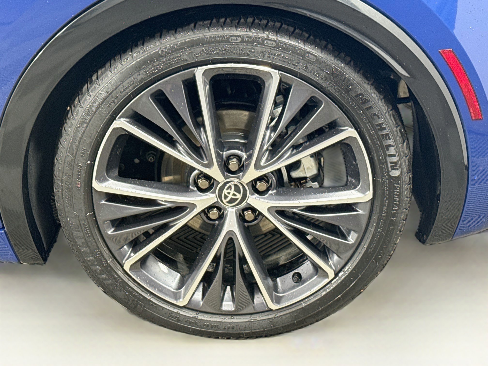 Certified 2026 Toyota Prius XLE AWD/4WD image 9