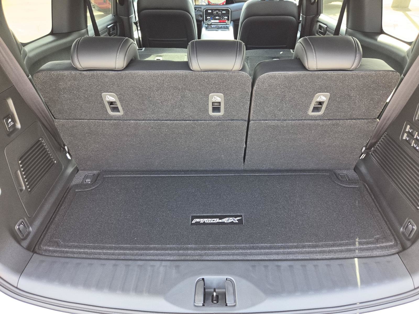 New 2027 Nissan Armada PRO-4X AWD/4WD image 13