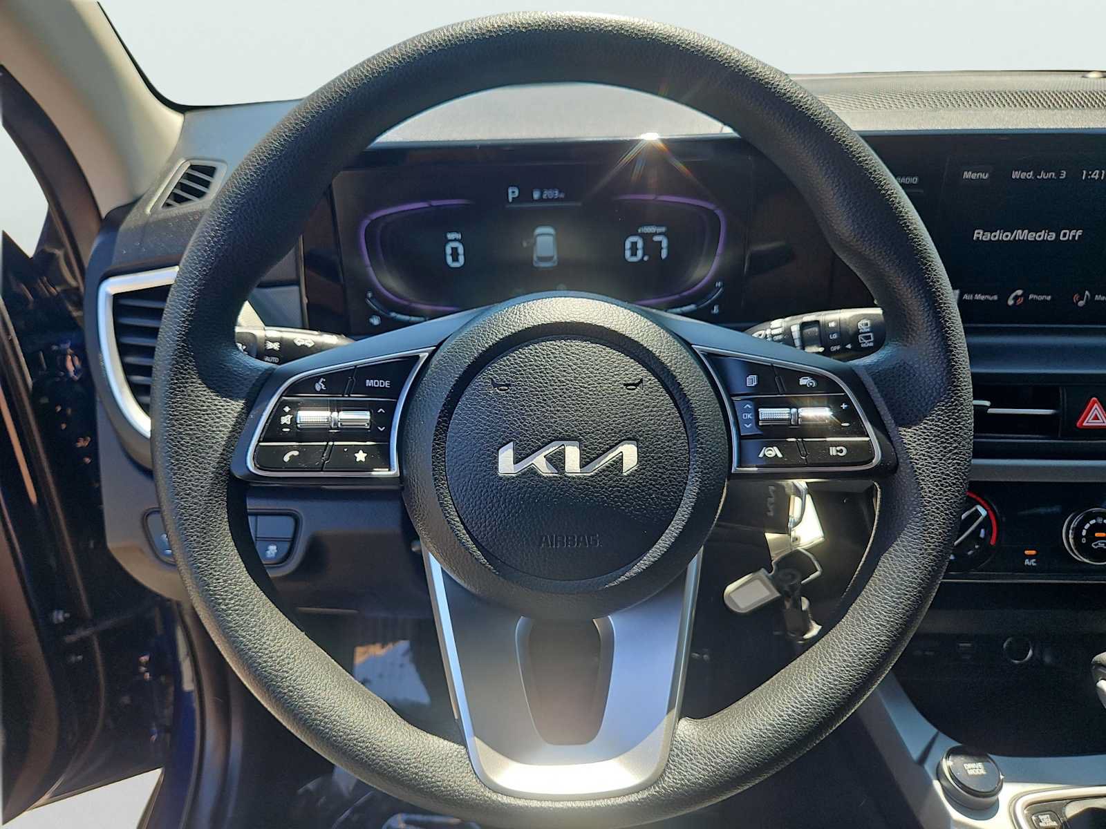Used 2025 Kia Seltos LX AWD/4WD image 23