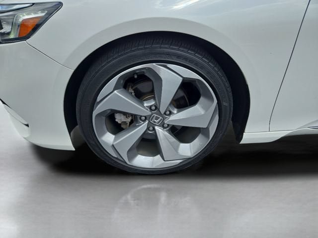 Used 2020 Honda Accord Touring image 43
