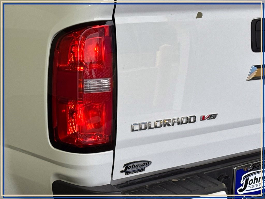 Used 2017 Chevrolet Colorado Z71 AWD/4WD image 12