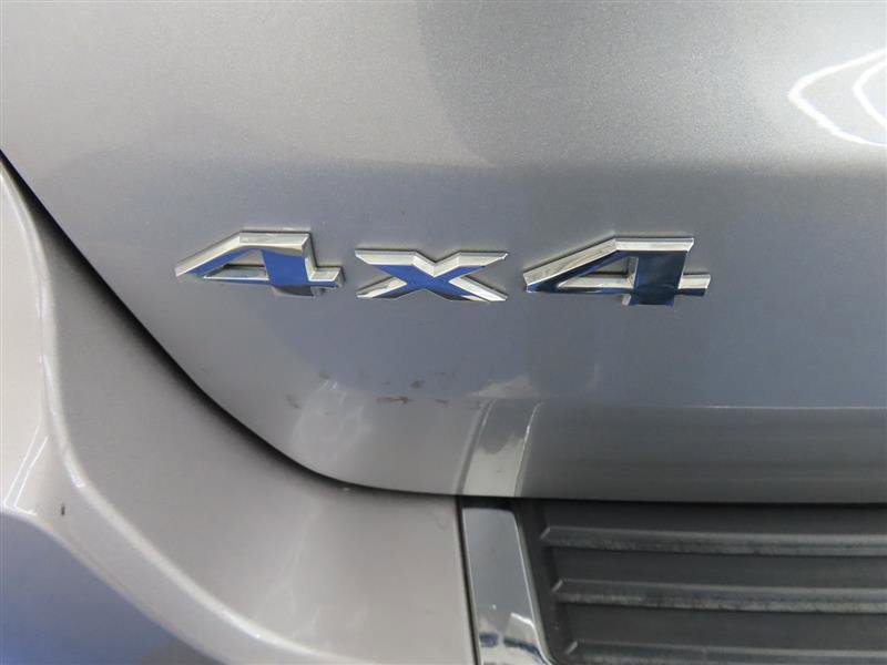 Used 2015 Jeep Grand Cherokee Limited w/ Luxury Group II image 13