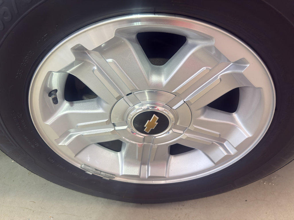 Used 2011 Chevrolet Avalanche LT w/ Luxury Package image 31