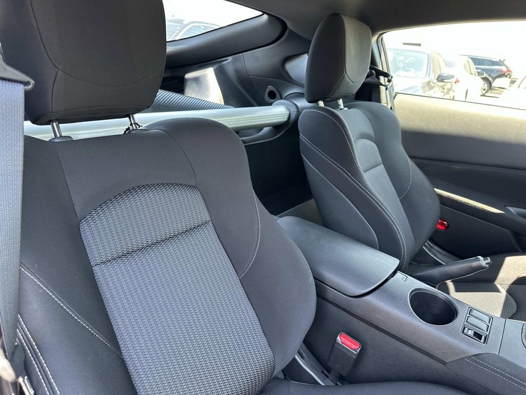 Used 2025 Nissan Z Sport w/ Floor Mat Package RWD image 33