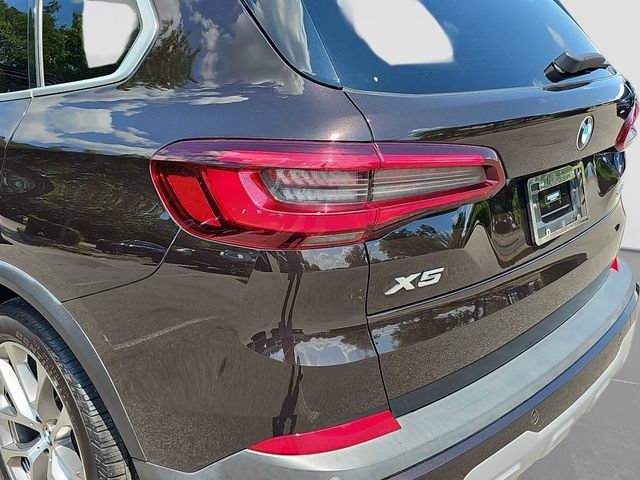 Used 2022 BMW X5 xDrive40i w/ Premium Package AWD/4WD image 39