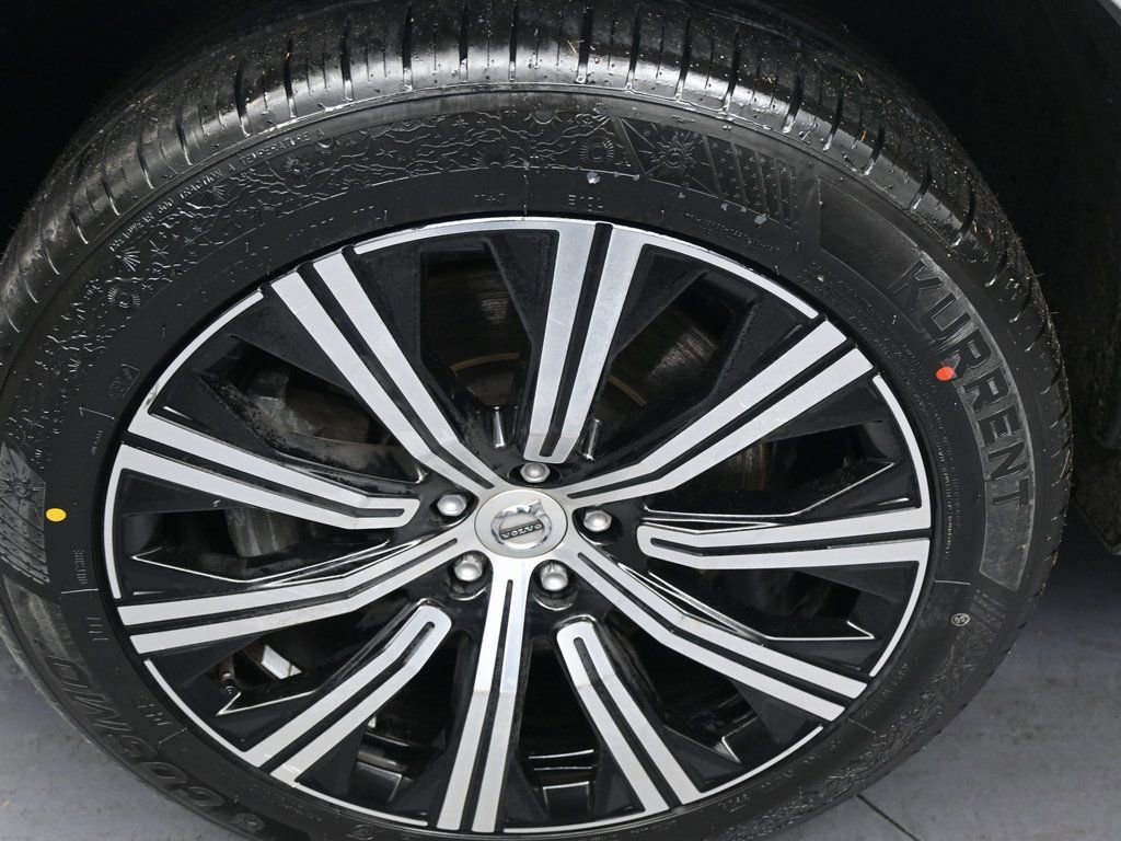 Used 2022 Volvo XC90 T8 Inscription image 42