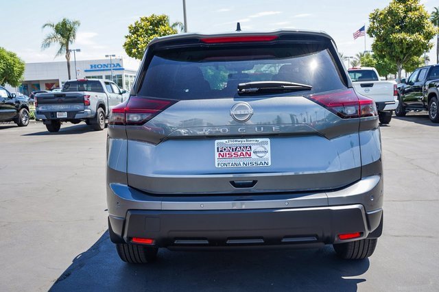 New 2026 Nissan Rogue S image 6