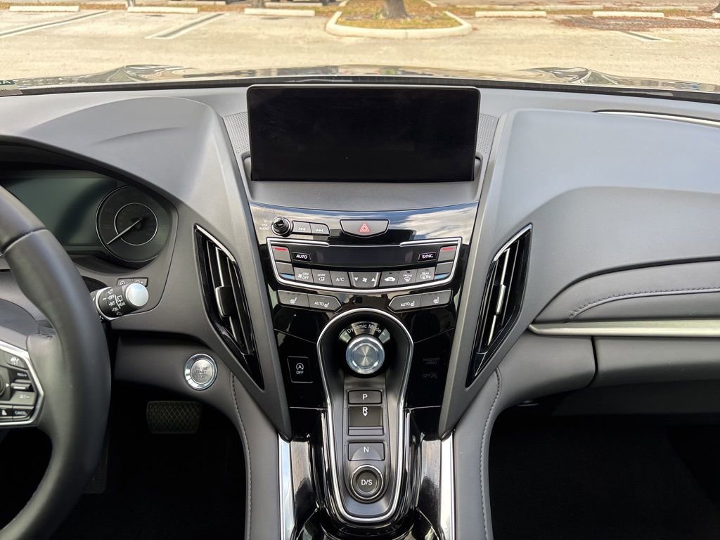 Used 2024 Acura RDX Base SH-AWD image 23