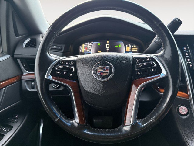 Used 2015 Cadillac Escalade Premium image 11