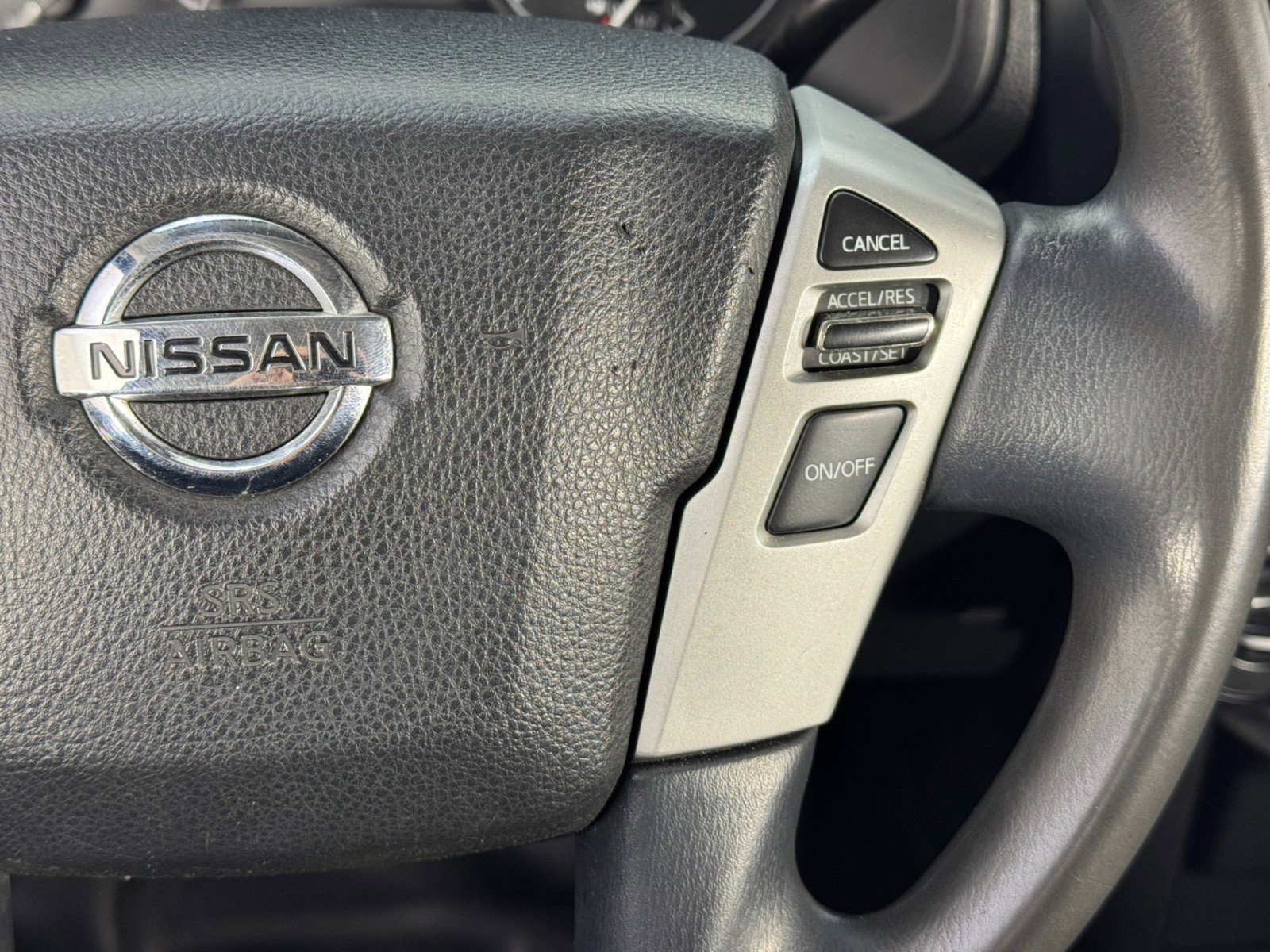 Used 2018 Nissan Titan S w/ S Utility Package image 18