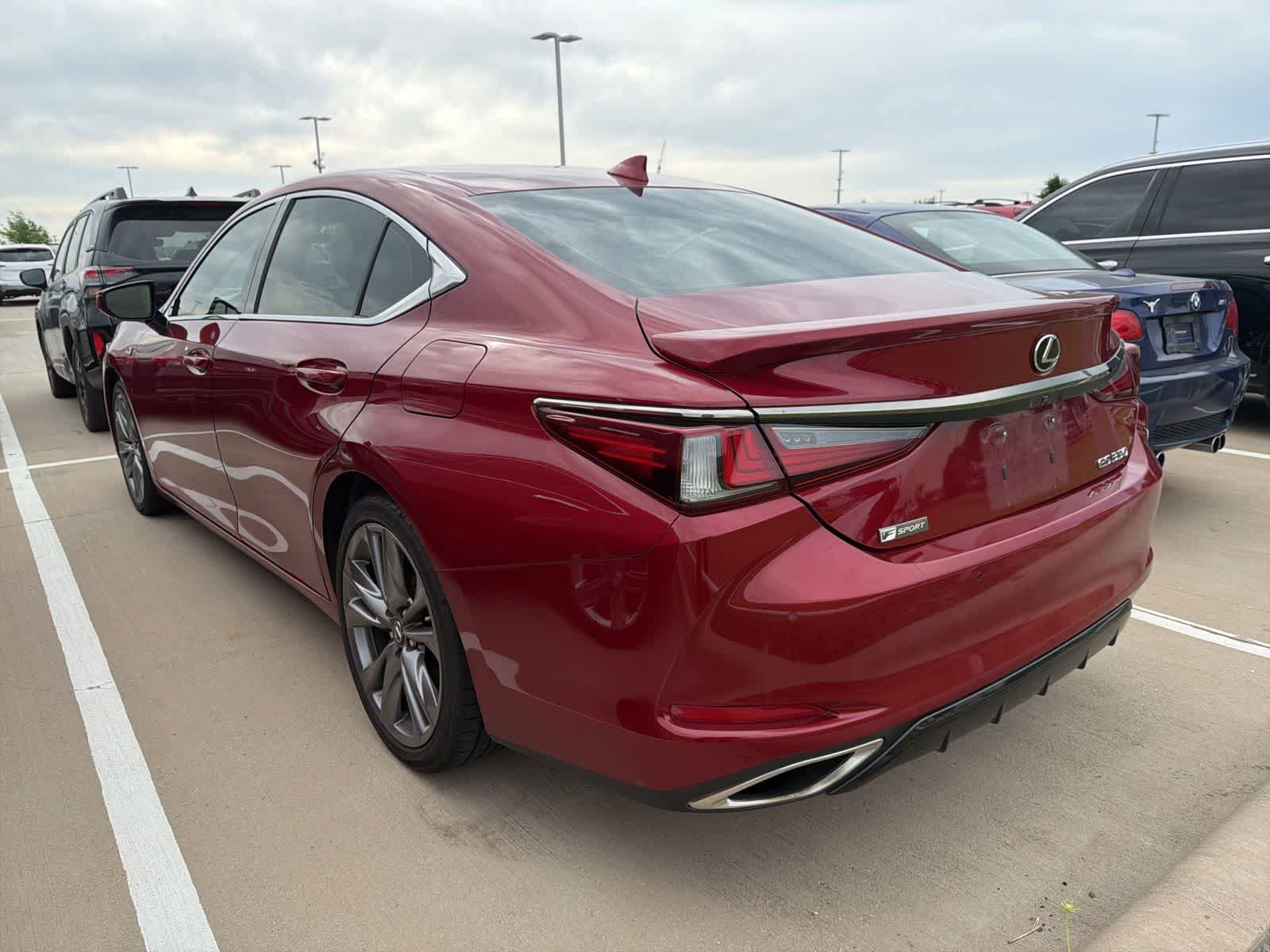 Used 2019 Lexus ES 350 F Sport w/ Accessory Package 2 FWD image 3