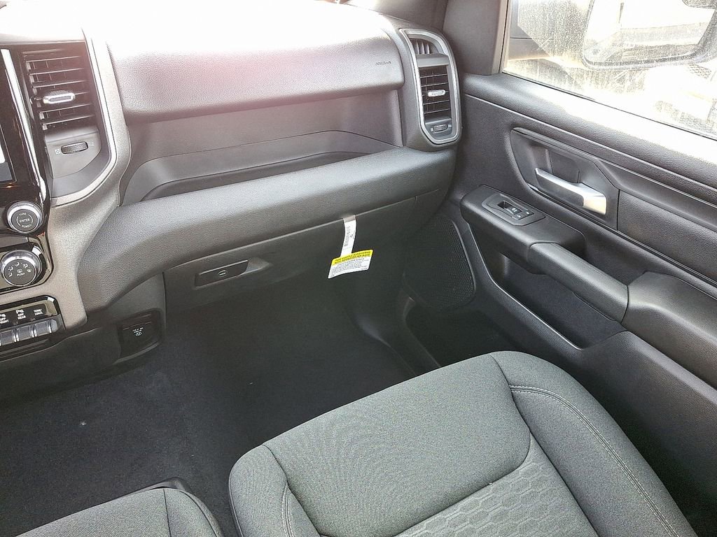 New 2026 RAM 1500 Classic Warlock image 12