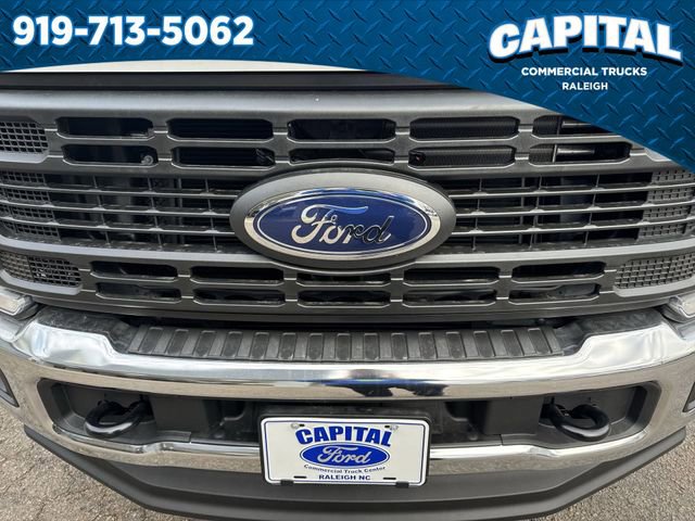 New 2026 Ford F350 XL w/ XL Chrome Package image 10