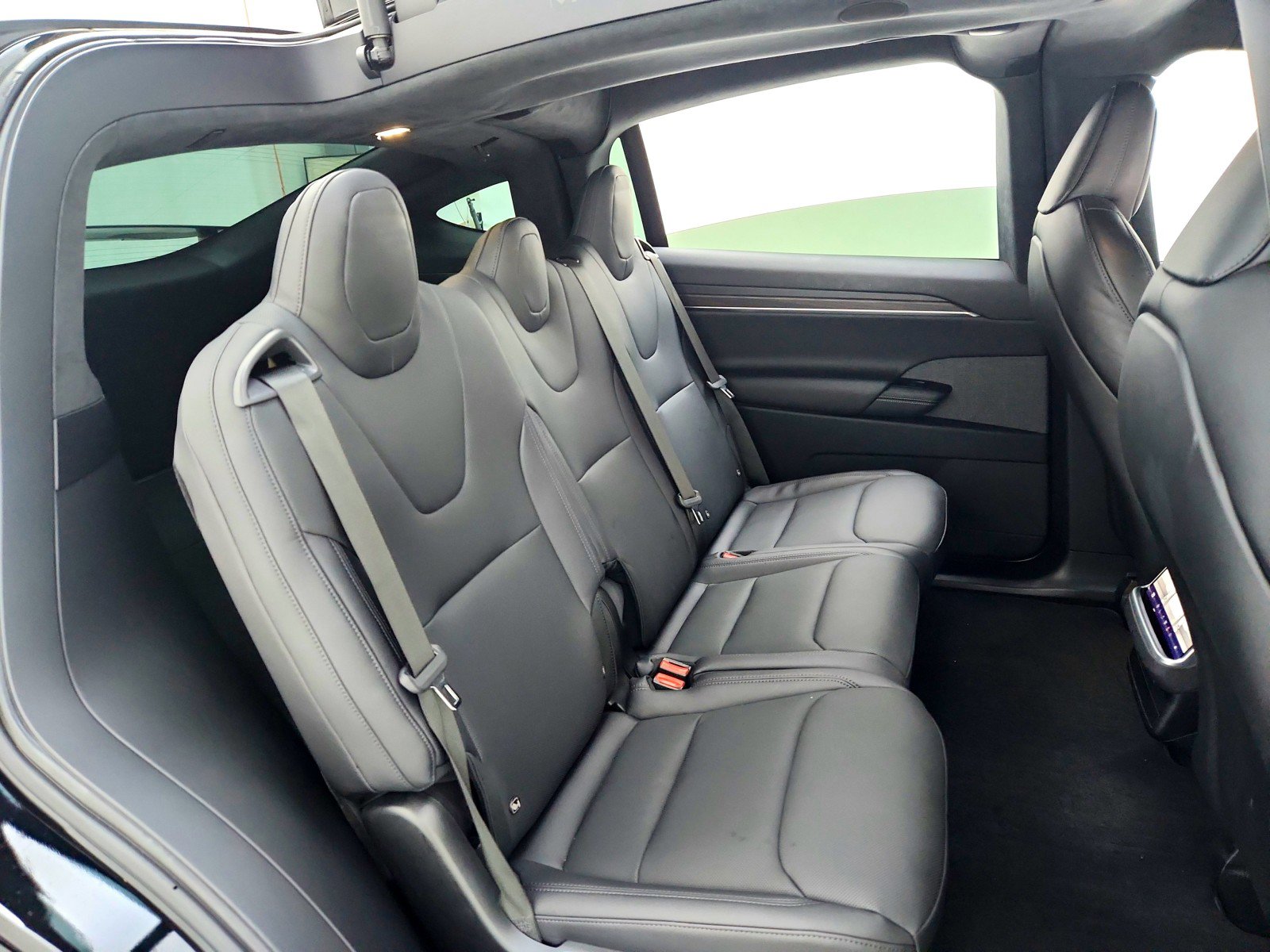 Used 2024 Tesla Model X Long Range image 25