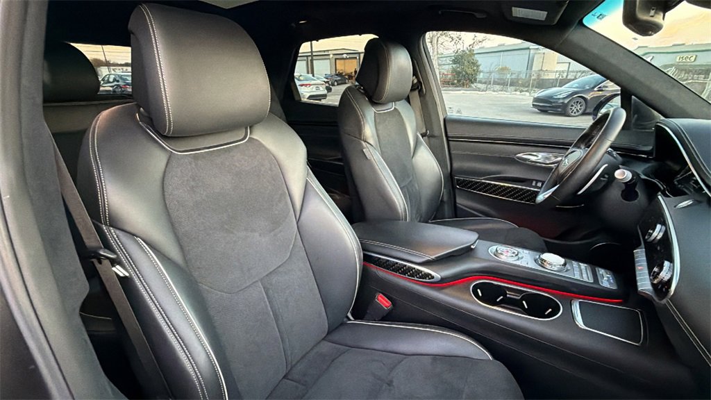 Used 2022 Genesis GV70 3.5T Sport w/ Sport Prestige Package image 50
